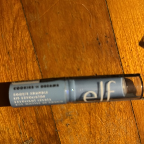 Elf X Cookies and Cream Makeup Set 7 pieces - Picture 4 of 7